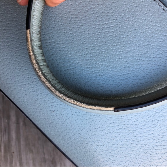 Kate Spade Purse - Picture 5 of 9